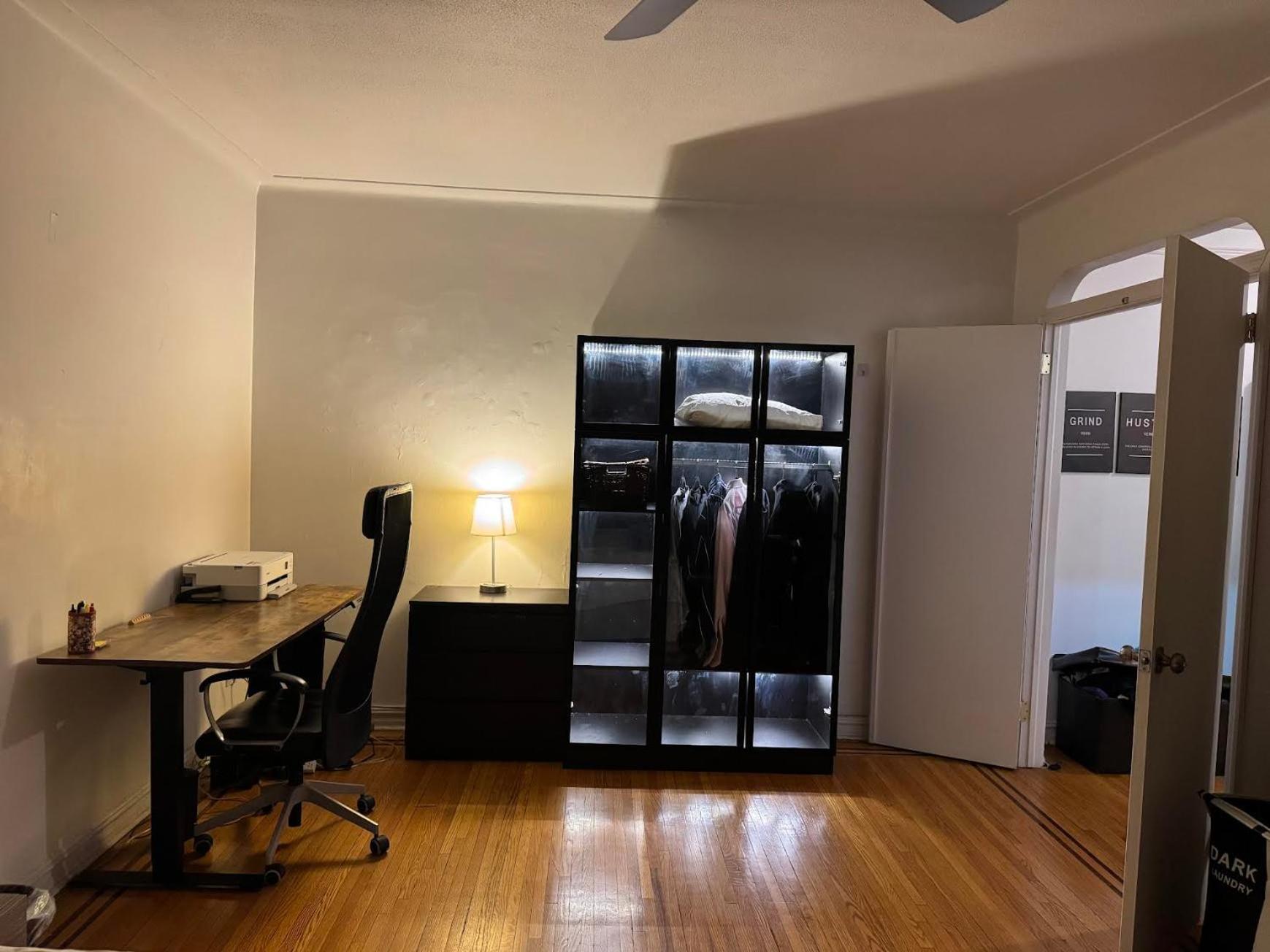 2 Large Bedrooms In Rego Park Apartamento